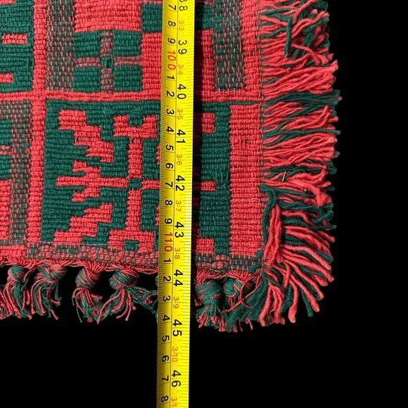 Vintage Tapestry Rug Throw Wall Hanging Hayim 1994 Christmas Red Green Fringe - Picture 9 of 10